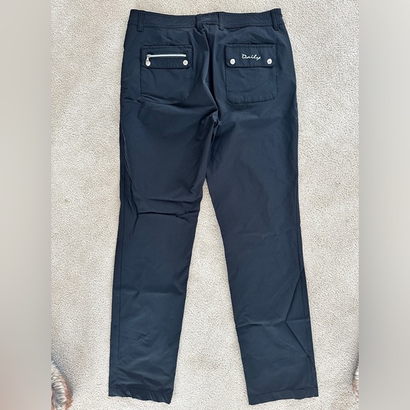 Daily women’s active pants - Picture 2 of 5